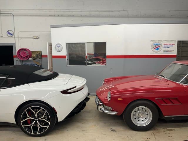 Aston Martin & Ferrari